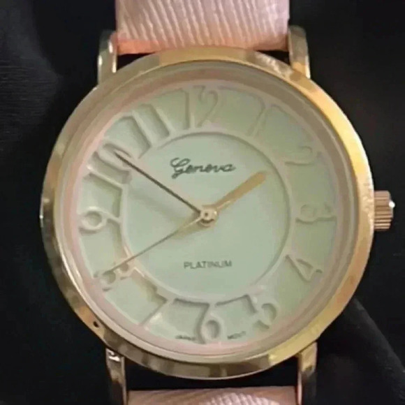 Geneva Platimum Rose Gold Watch with Pink Strap - Picture 2 of 3